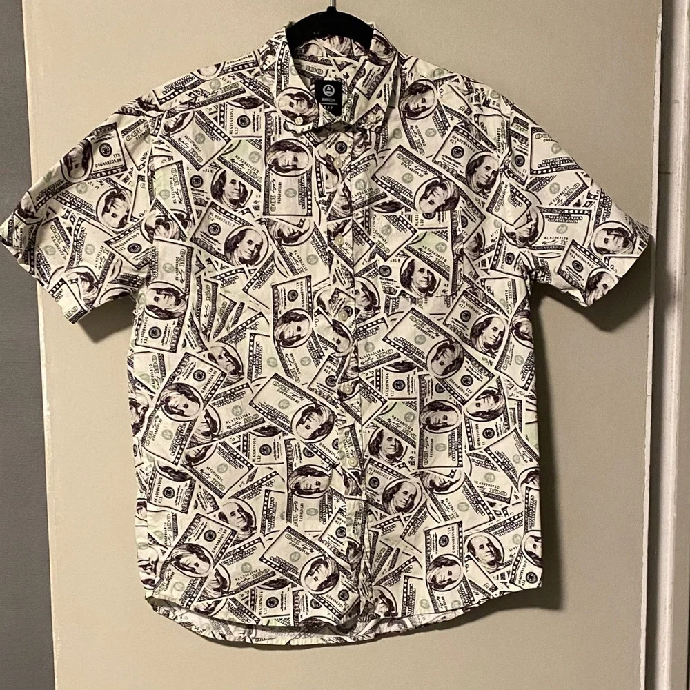 Stylish Currency Print Casual Shirt - Picture 1 of 2